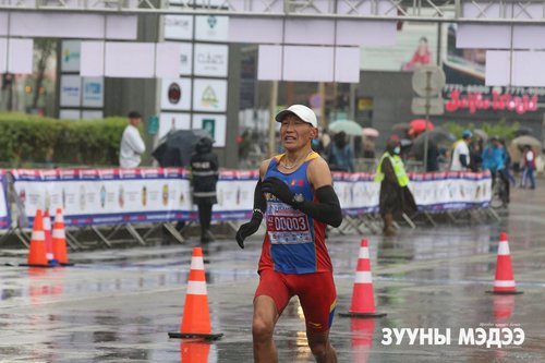 Хөнгөн атлетикийн ДАШТ-нд Монголын дөрвөн тамирчин оролцоно